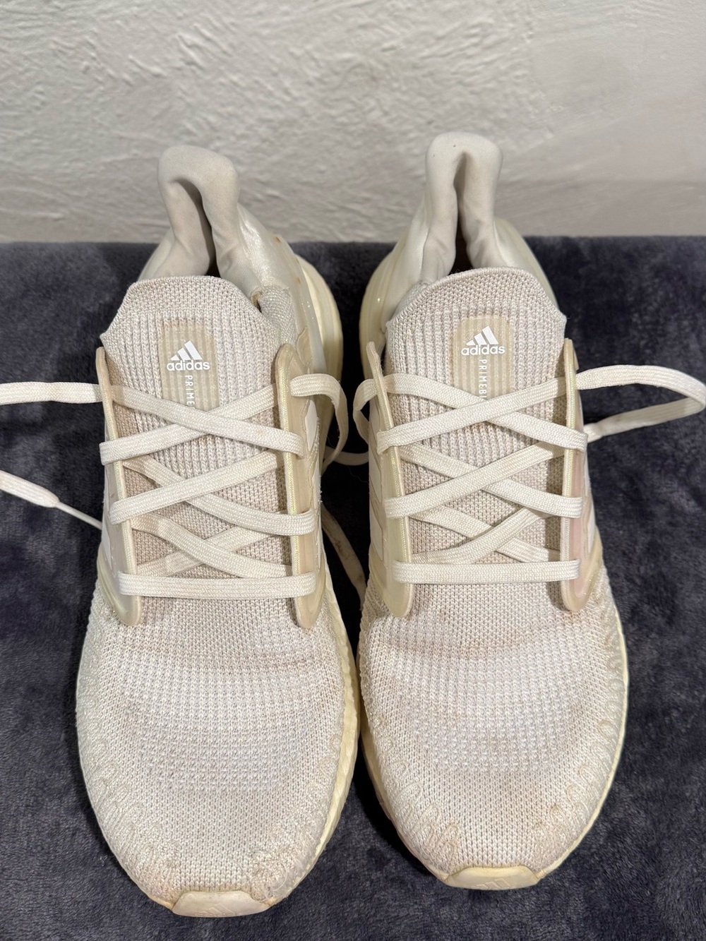 adidas Pureboost 22 - Picture 2 of 4